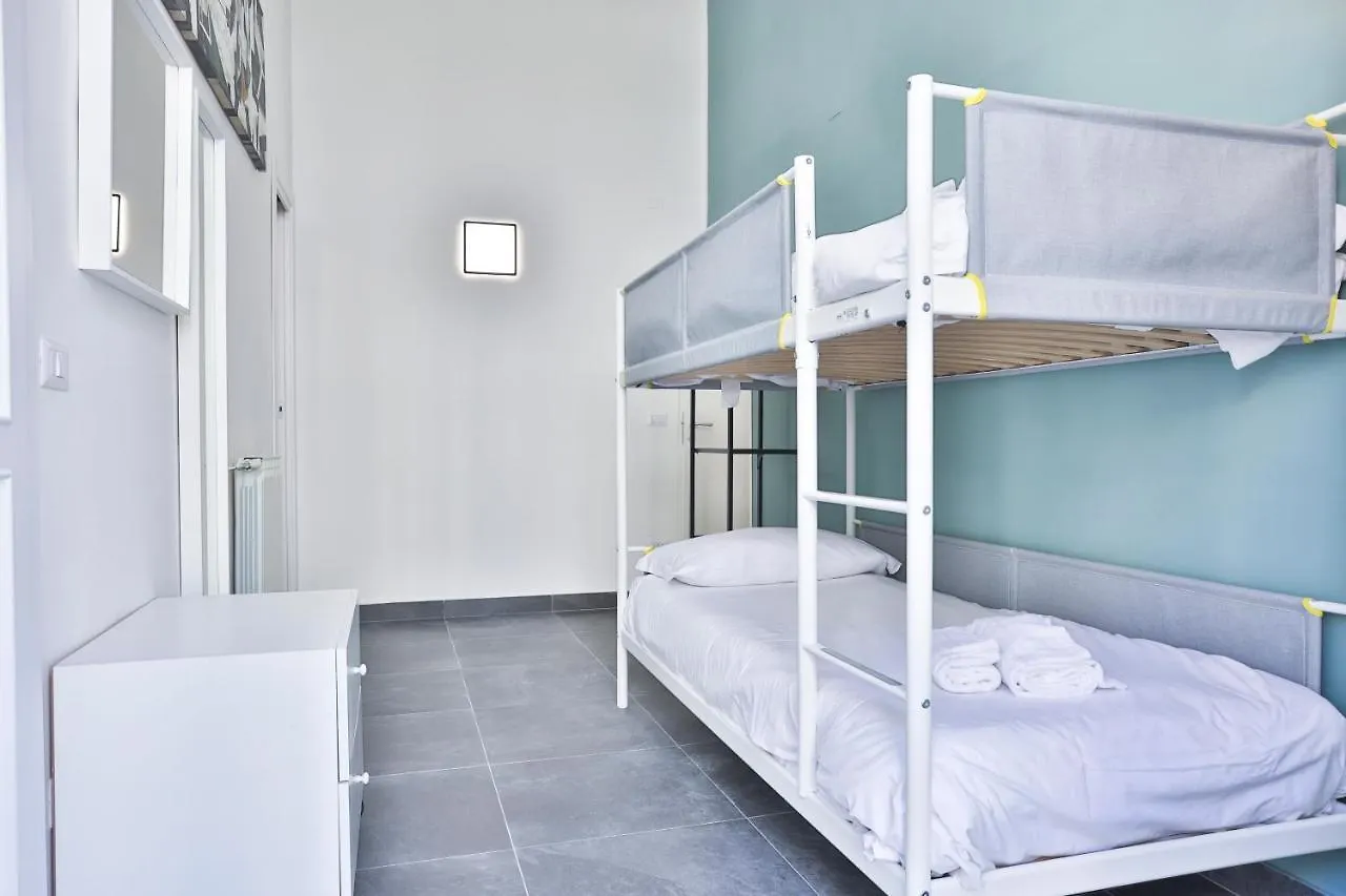 La Finestra Su Garibaldi Apartment Naples